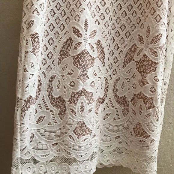 ASOS white lace midi dress, size petite 2 - Picture 6 of 8